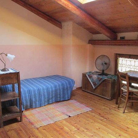 Agriturismo Arcobaleno Aramengo Phòng bức ảnh