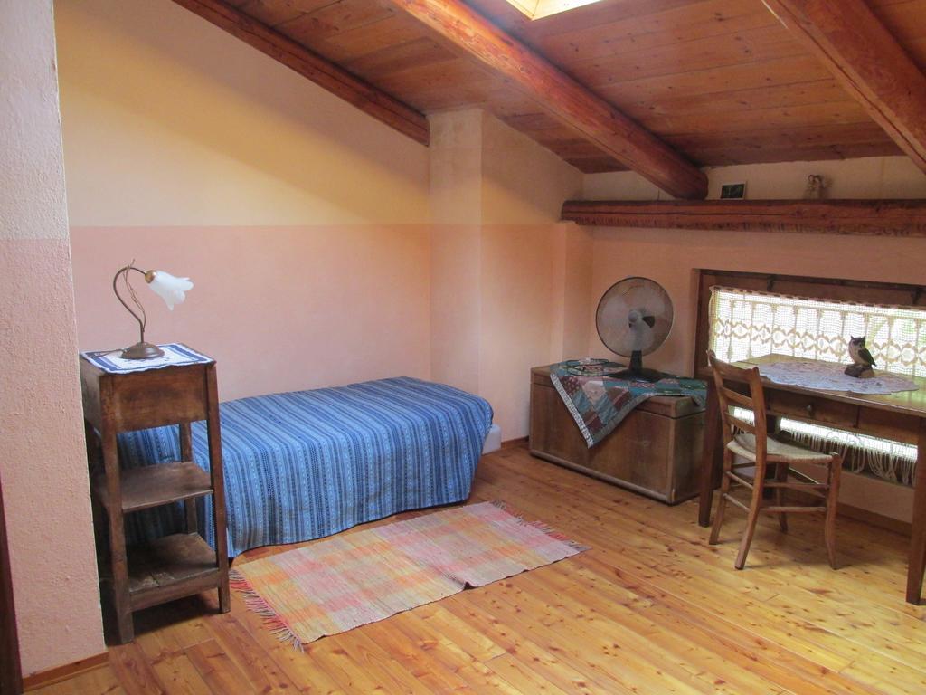 Agriturismo Arcobaleno Aramengo Phòng bức ảnh